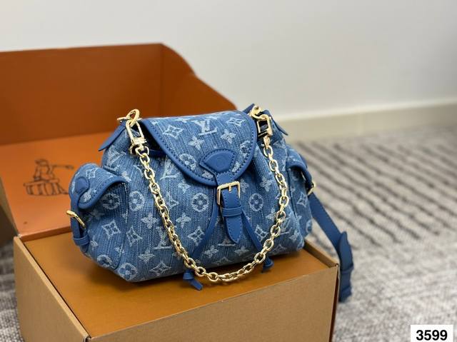 with airplane box folding box Denim Lv2025 Autumn and Winter Series Paris Fashi