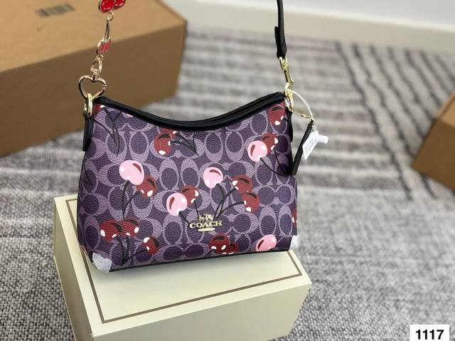Mini Coach Tote Bag with Box, not only is it beautiful, but it is also very pra
