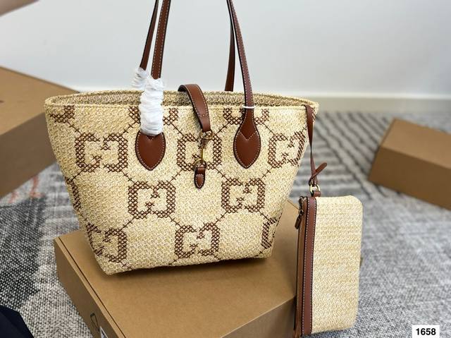 Gucci woven tote bag raffia woven beach summer is coming, ready for vacation wit