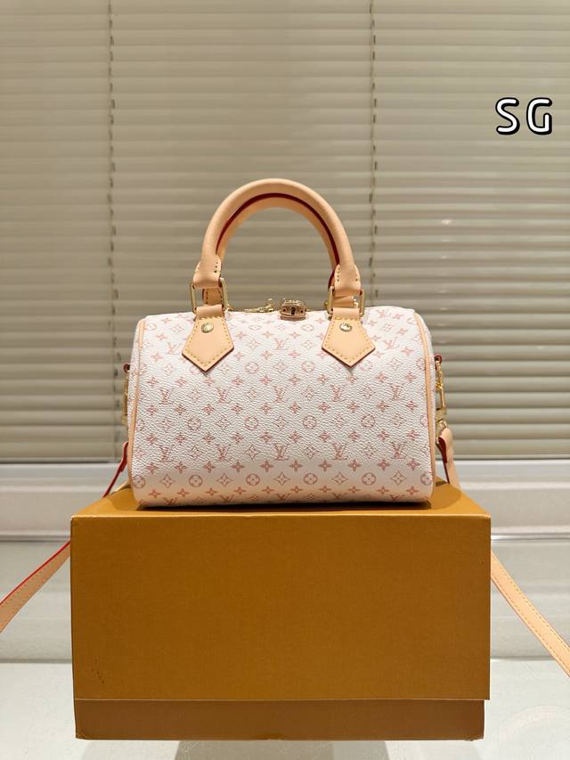 Lv Speedy pillow bag, dune color, the lining is the same as the counter, the rea