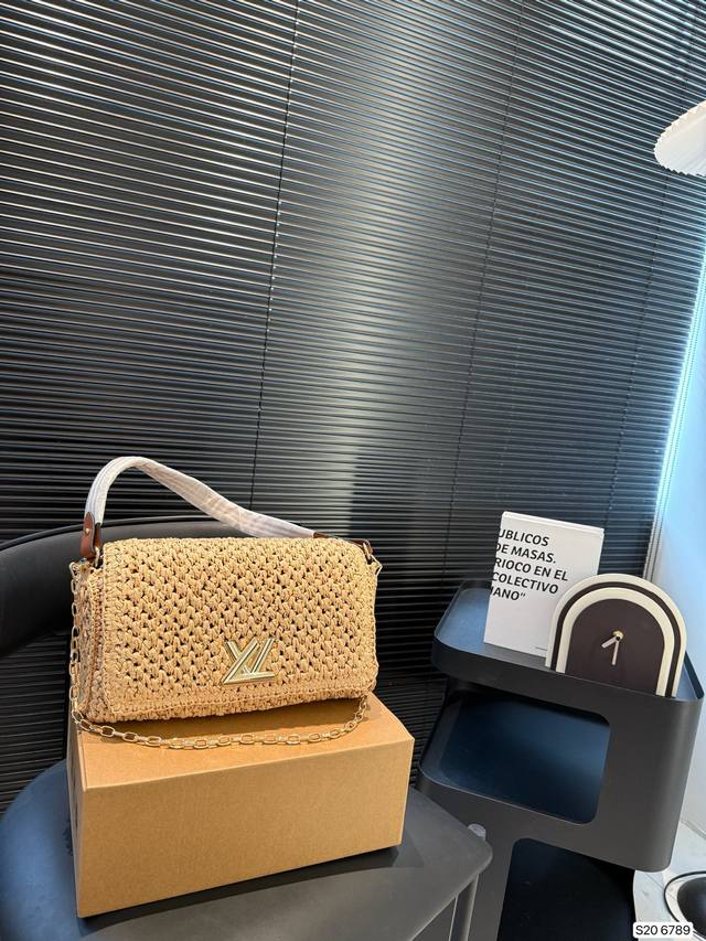 with folding box Lv woven raffia Lv Noe Purse handbag This Noe Purse handbag is