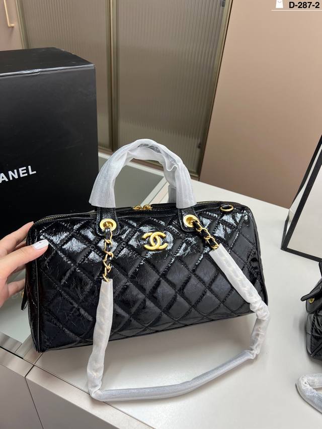 big cowhide Chanel 25C Chanel pillow early spring new model, exquisite and comp