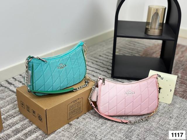 1917523FFF #Coach The hottest underarm bag is here The hottest underarm bag in t