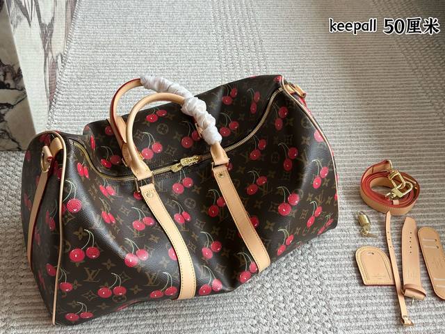 200, 195 High version travel bag Super cool medium Lv Keepall old flower travel