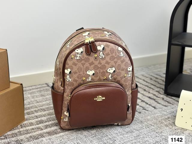 Coach Backpack This stylish and functional backpack is the most suitable for ur