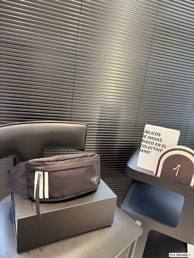 with box Prada Prada Adidas joint waist bag chest bag crossbody bag The waist ba