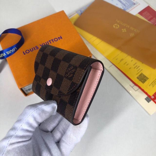 N64423 Brown pink overseas top original, this product comes with a QR code to li