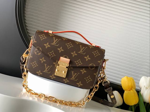 code-changing chip top original M46279 old flower Lv messenger bag small size E