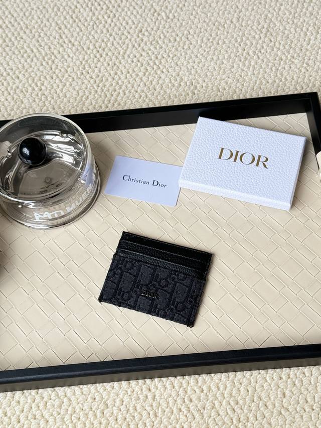 Dior card holder with old flower material, elegant and exquisite, made of cowhi