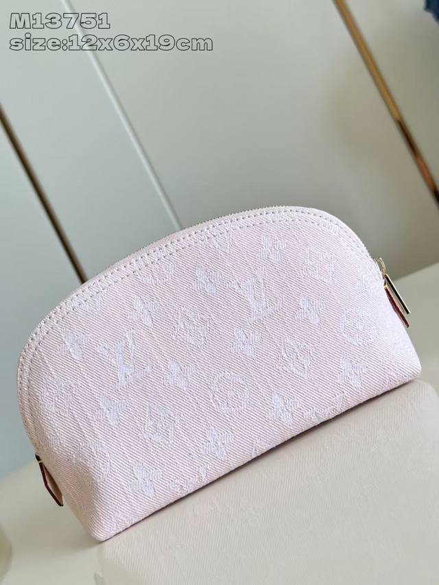 No boxActual photoM47515DenimThis Pochette Cosm