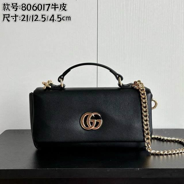 Real shot# Model number: 806017 Full cowhide Size: 21X height 12.5X side width 4