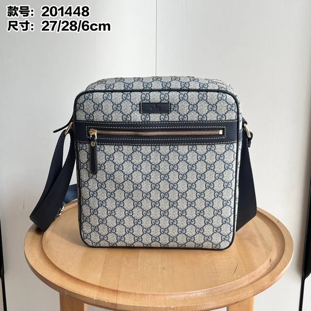 Real shot# Model number: 201448 Blue Size: 27 28 6Cm Classic Ophidia men's messe