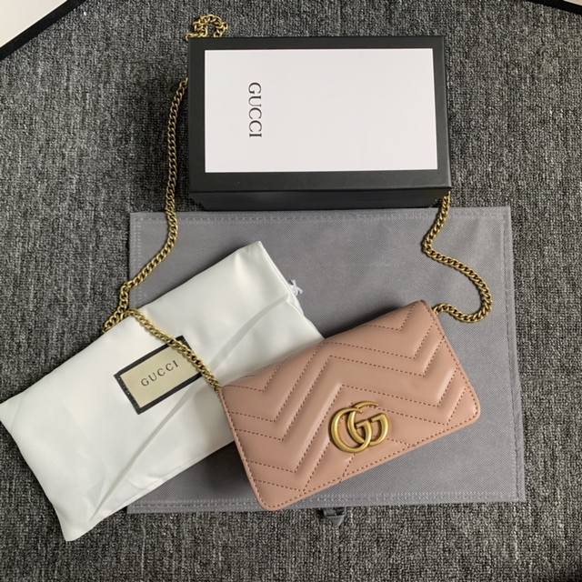 Real shot# With gift box Model: 488426 Chain bag Size: 18-10.5-4.5Cm Gg Marmont