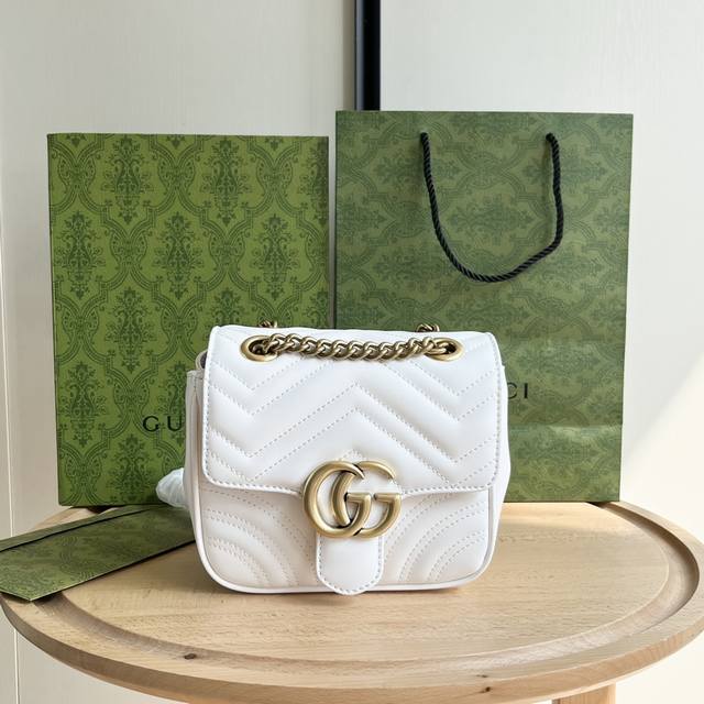Real shot# Model number: 739682 White Size: 1813.58Cm G has released another big