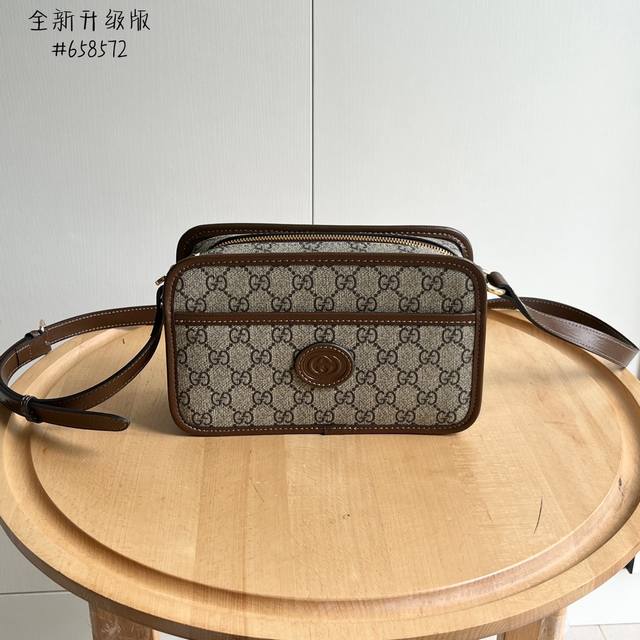 Real shot# Model number: 658572 Size: 22.5 14 7Cm Small and exquisite rectangula