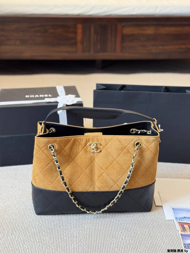 Replica suede High-end Handicraft Bucket Bag The focus of the Hangzhou show. A m