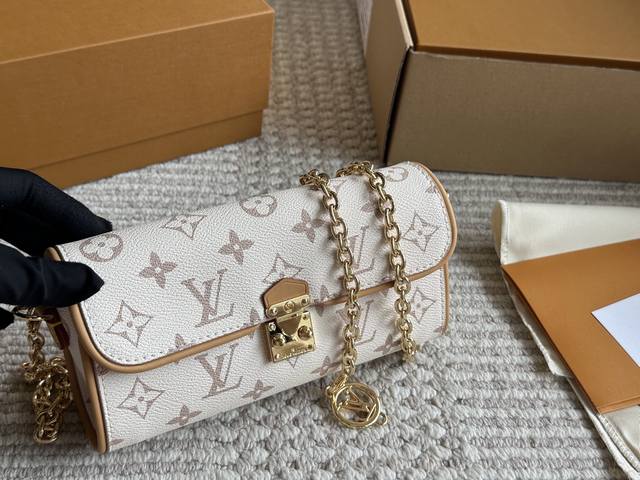 Lv New arrival 2025 new Pochette Camille The new product is very long, the mobil