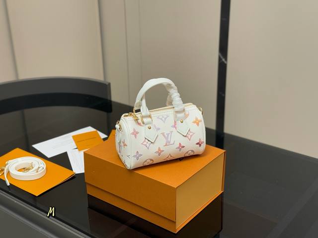 with folding box Size: 16*12Cm Lv Speedy Nano Purchasing channel Taiwan custom