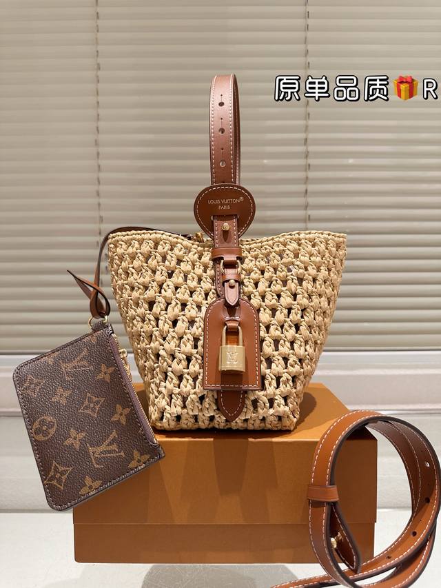 Original version with leather Lv All Inbb handbags are made of Monogram raffia w