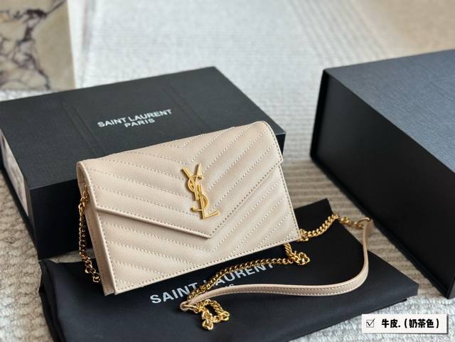 cowhide with box Size: 19*11 cm Ysl Woc envelope bag Caviar cowhide looks very g