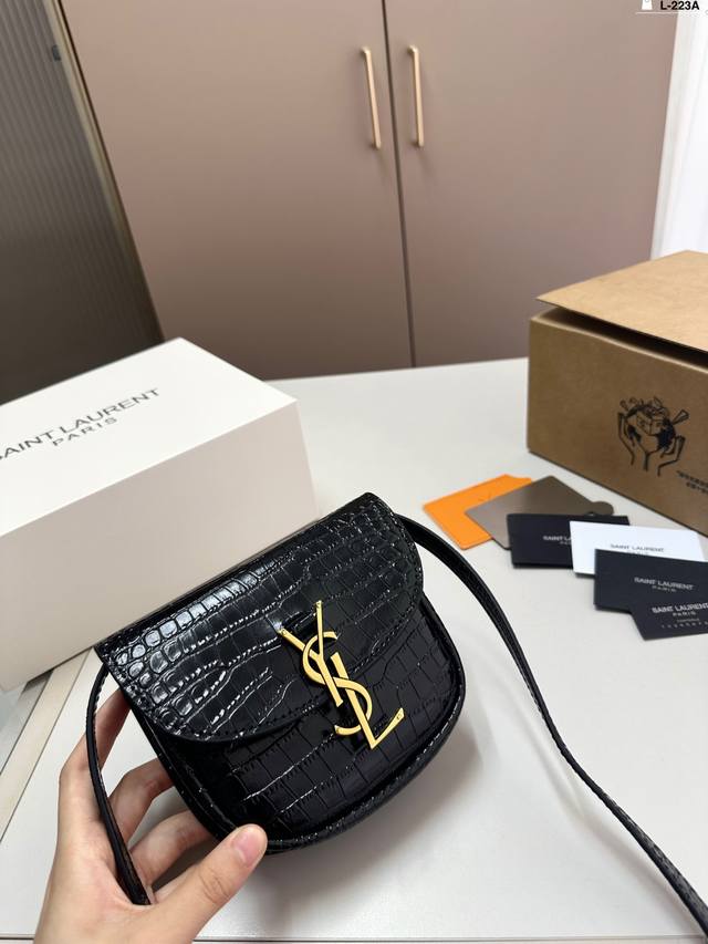 with mirror Ysl Saint Laurent Kaia saddle bag crocodile pattern Forever versati