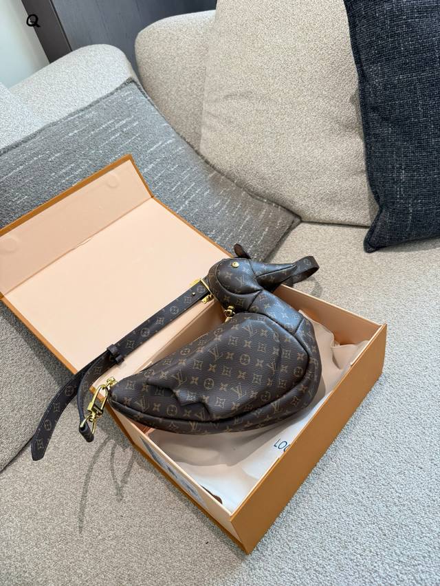 Lv&Nigo Duck Bag M45990 Louisvuitton Lv Duck Bag Japanese designer Nigo borrowed