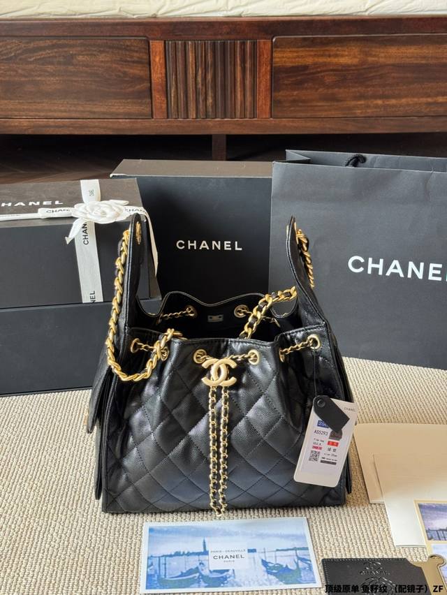 Top original caviar pattern with mirror Chanel 25S cowhide Hobo bag Chanel cowh