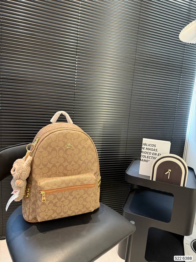 COACH Backpack Simple and versatile with high appearance First choice for daily