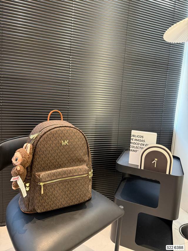 Mk Backpack Simple and versatile with high appearance value First choice for dai