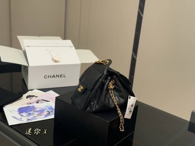 with folding box airplane box Chanel 25S Hobo mini is really amazing This year'