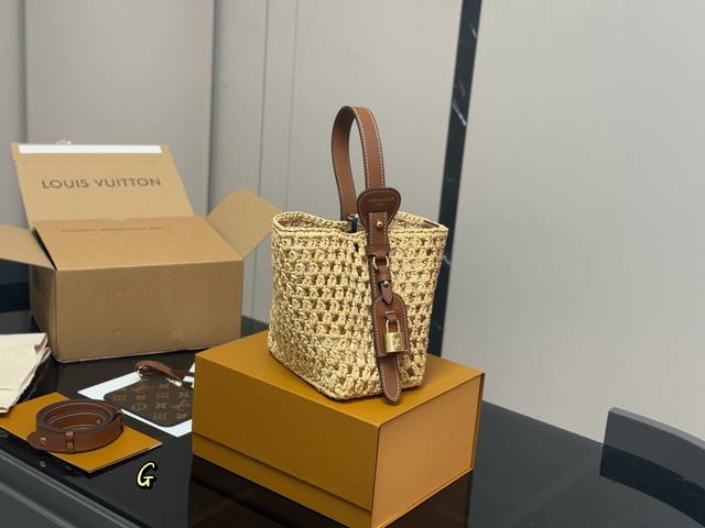 with folding box airplane box Lv second-hand bag Another hotshot is here A bag