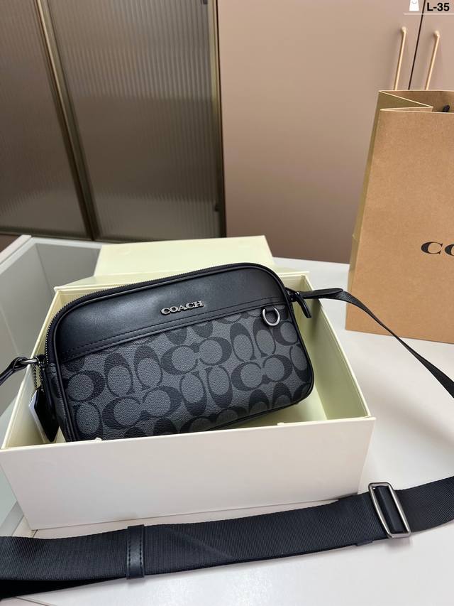 Coach Camera Bag Crossbody Bag It is really versatile and good quality It is sim