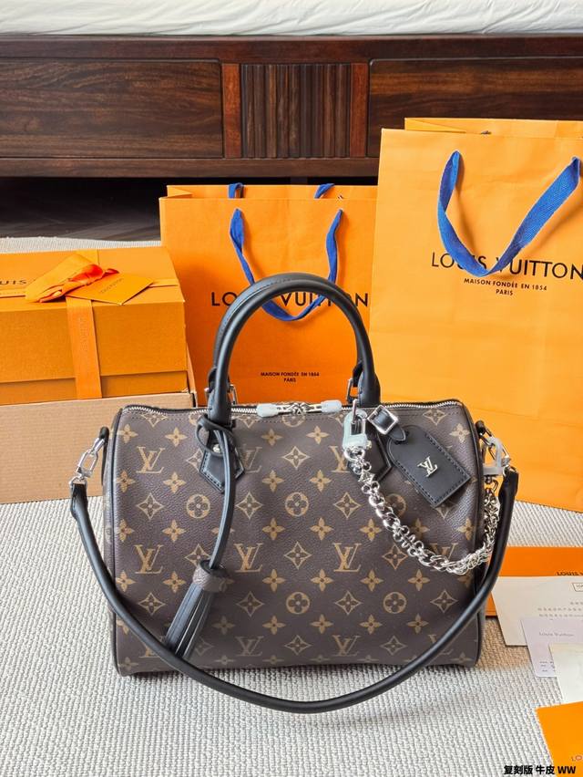 replica leather Lv new Speedy 30 with chain The new bag, with the chain DDD, lo