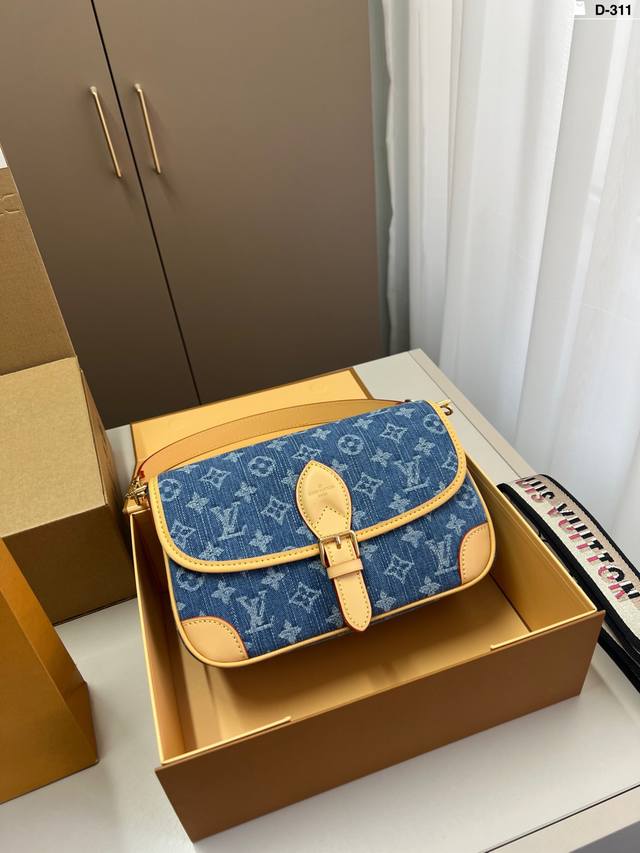 Lvdiane denim series baguette bag One-shoulder crossbody bag with embroidered sh
