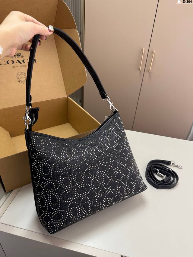 Coach Laurel Hobo Bag Large capacity version with first-class workmanship Two sh