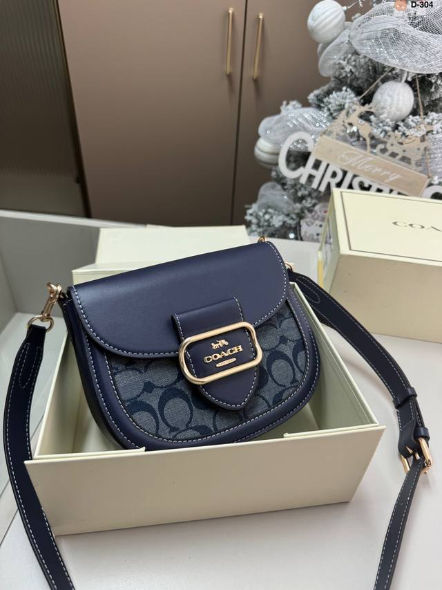 Coach new Morgan saddle Ykk shiny hardware logo fried chicken hot hand-held shou