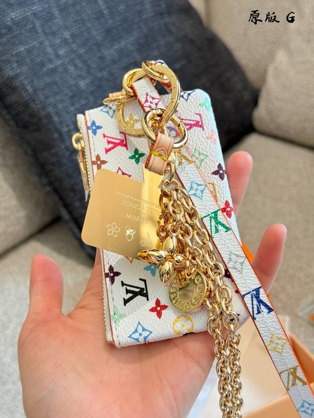 Looks expensive but is actually cheap mobile phone chain Takashi Murakami launch