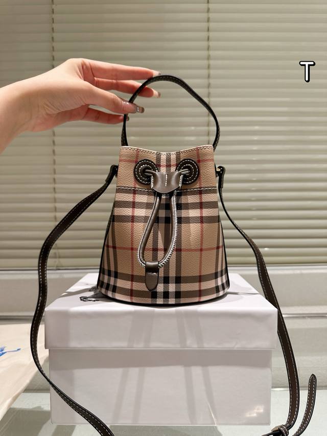 Burberry classic bucket bag This is really a classic. The style you have been ca