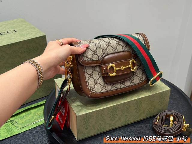 Folding gift boxSize: 20