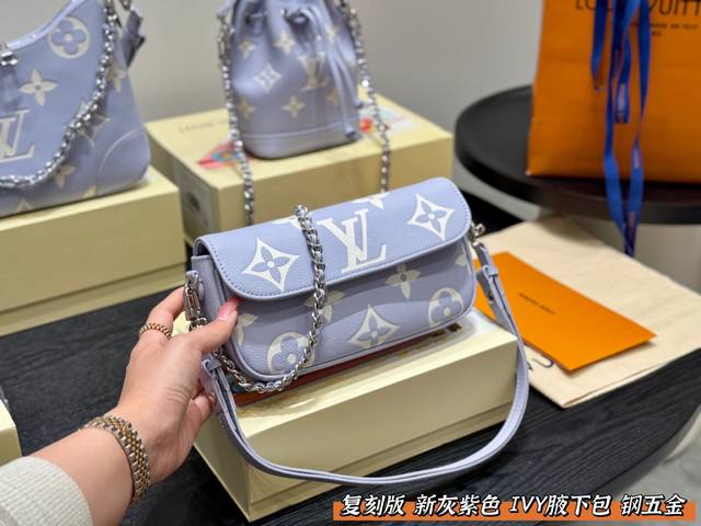 Folding gift boxReplica version! All steel hardwareSize: 22*12Cm New color gray