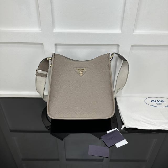Prada new counter quality, top original leather, original hardware, real shot, m