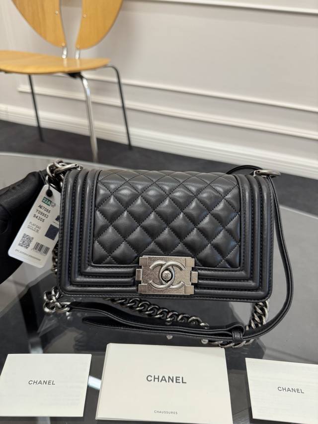 Real shot original high quality new upgraded with induction 85 sheepskin Chanel