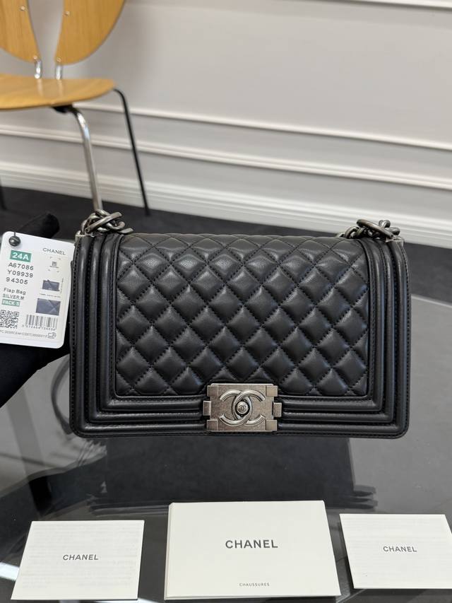Real shot original high quality new upgraded with induction 67086 sheepskin Chan
