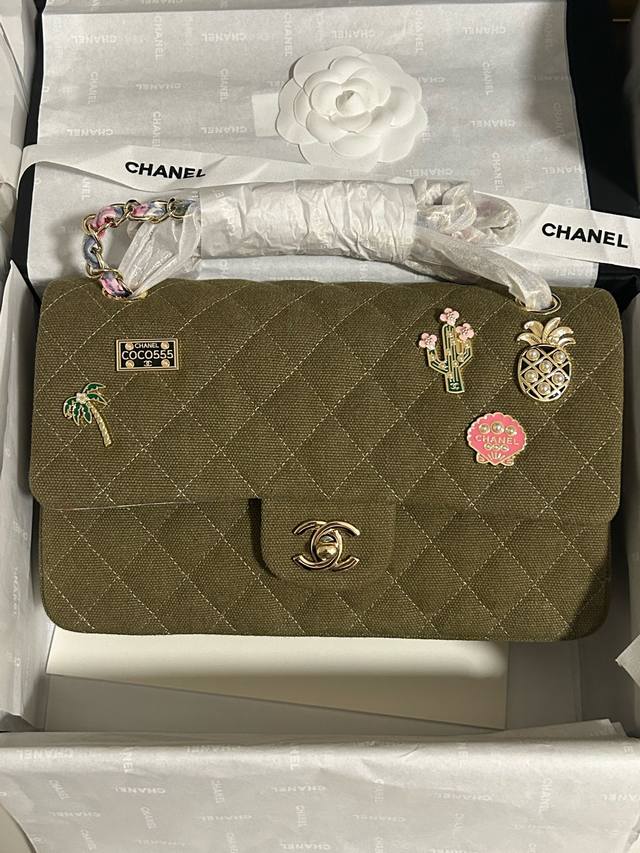 Chanel limited edition Cuban denim military green badge CF inner wear small flor