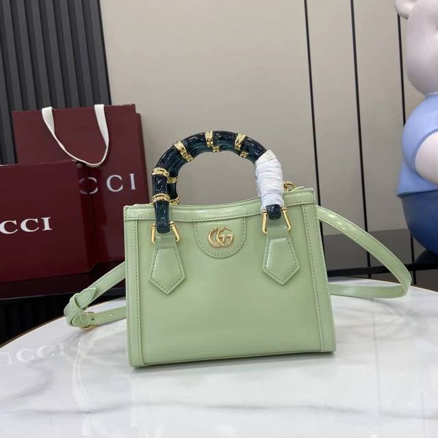 Comes with full original factory packaging New arrival: In the Spring/Summer 202