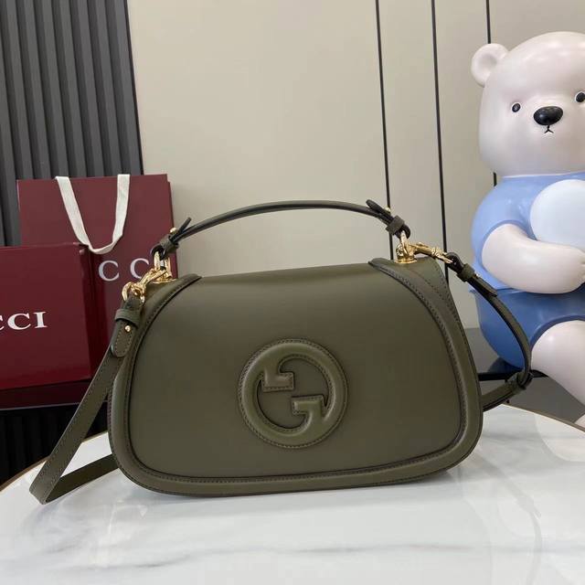 Comes with full original factory packaging. New Gucci Blondie series brand new h