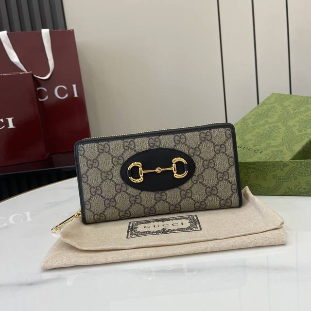 comes with full original green box packaging. This is a new model from G. We hav
