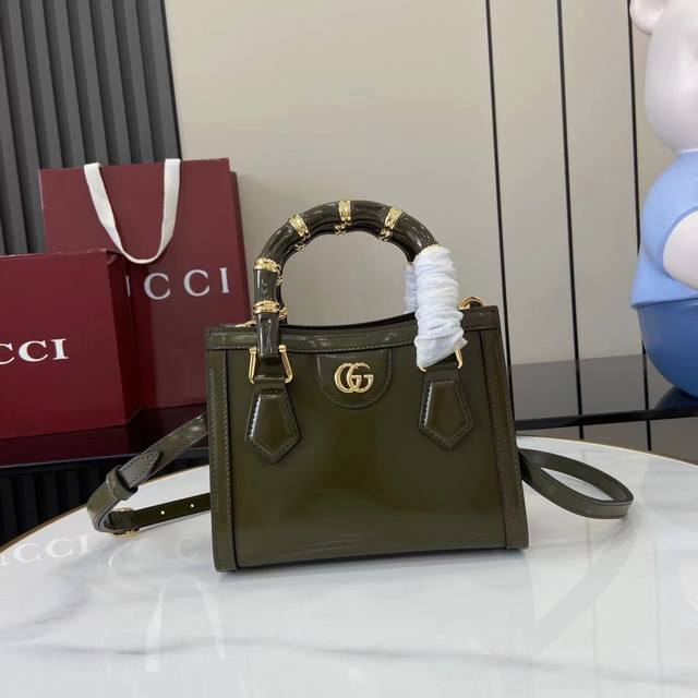 Comes with full original factory packaging New arrival In the Spring/Summer 2025