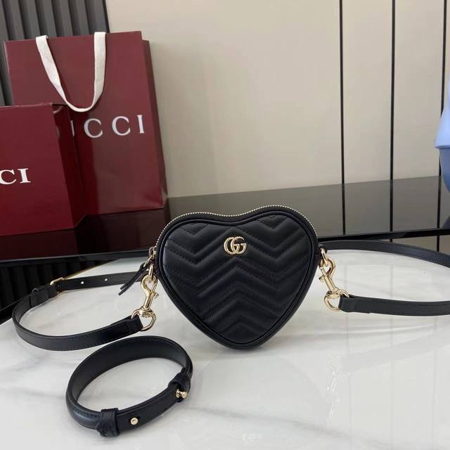 Comes with full original factory packaging. This Gg Marmont mini handbag feature