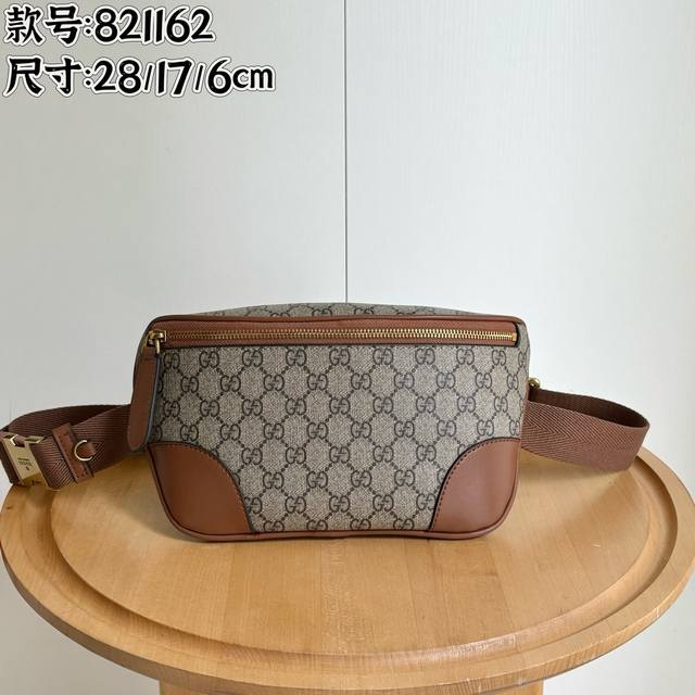 Actual shot Model number: 821162 Size: 28 17 6 New waist bag Two colors shipped